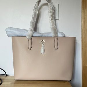 NWT Kate Spade Adel large tote in warm beige